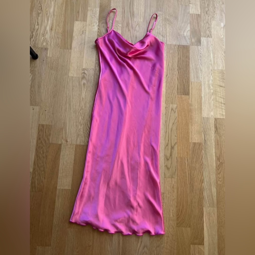 bebe Pink Satin Cowl Neck Slip Midi Dress - Size Small *Great Condition*